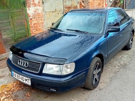 Ауді 100 1993 у Харкові на Automoto.ua Синій Ауді 100, об'ємом двигуна 2 л та пробігом 370 тис. км за 3600 $, фото 1 на Automoto.ua
