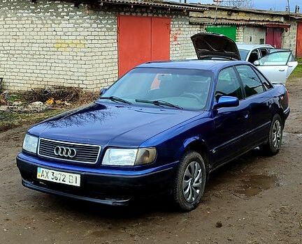 Синий Ауди 100, объемом двигателя 2.6 л и пробегом 350 тыс. км за 1500 $, фото 1 на Automoto.ua