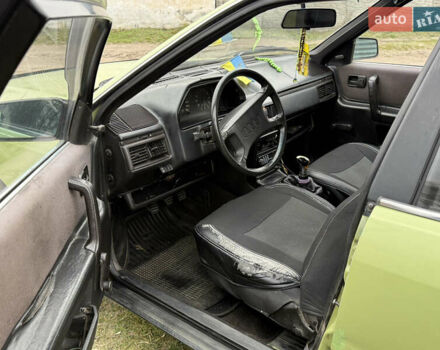 Зеленый Ауди 100, объемом двигателя 2.1 л и пробегом 280 тыс. км за 1400 $, фото 8 на Automoto.ua