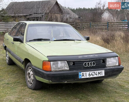 Зеленый Ауди 100, объемом двигателя 2.1 л и пробегом 280 тыс. км за 1400 $, фото 7 на Automoto.ua