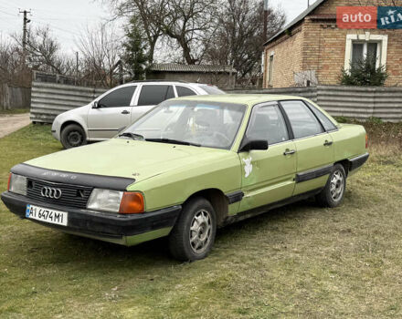 Зеленый Ауди 100, объемом двигателя 2.1 л и пробегом 280 тыс. км за 1400 $, фото 1 на Automoto.ua