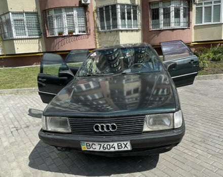 Зелений Ауді 100, об'ємом двигуна 2.2 л та пробігом 357 тис. км за 1400 $, фото 3 на Automoto.ua