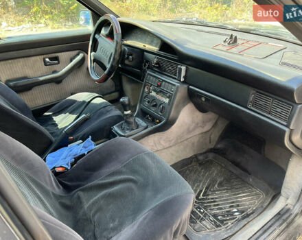 Зелений Ауді 100, об'ємом двигуна 2.3 л та пробігом 350 тис. км за 999 $, фото 5 на Automoto.ua
