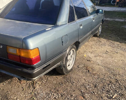 Зеленый Ауди 100, объемом двигателя 1.99 л и пробегом 256 тыс. км за 1700 $, фото 2 на Automoto.ua