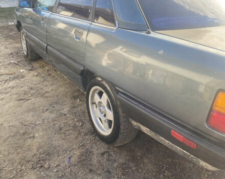Зеленый Ауди 100, объемом двигателя 1.99 л и пробегом 256 тыс. км за 1700 $, фото 4 на Automoto.ua