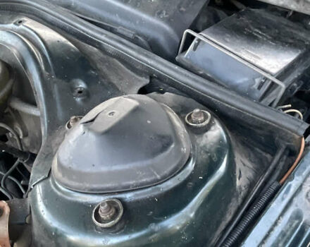 Ауди 100 1992 в Борисполе на Automoto.ua Зеленый Ауди 100, объемом двигателя 2.3 л и пробегом 281 тыс. км за 2300 $, фото 15 на Automoto.ua