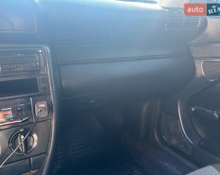 Зеленый Ауди 100, объемом двигателя 2.6 л и пробегом 292 тыс. км за 2800 $, фото 17 на Automoto.ua