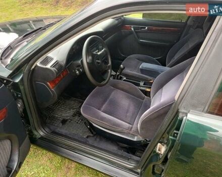 Зеленый Ауди 100, объемом двигателя 2.3 л и пробегом 370 тыс. км за 3000 $, фото 5 на Automoto.ua