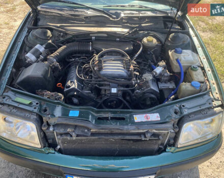 Зелений Ауді 100, об'ємом двигуна 2.8 л та пробігом 357 тис. км за 3200 $, фото 15 на Automoto.ua