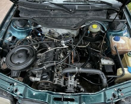 Зелений Ауді 100, об'ємом двигуна 2.3 л та пробігом 401 тис. км за 1250 $, фото 6 на Automoto.ua