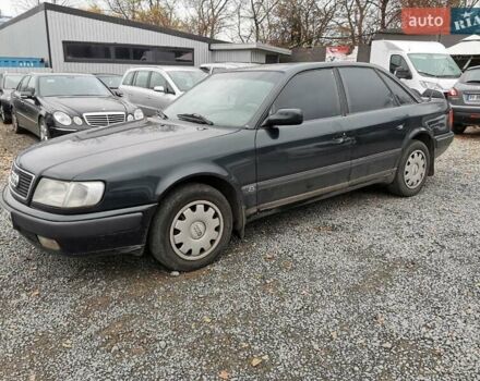 Зеленый Ауди 100, объемом двигателя 2 л и пробегом 261 тыс. км за 2450 $, фото 10 на Automoto.ua