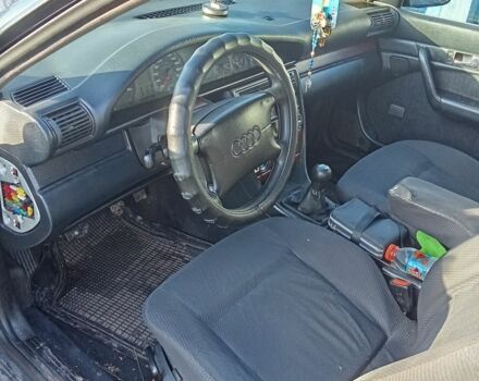 Зелений Ауді 100, об'ємом двигуна 2.3 л та пробігом 135 тис. км за 1300 $, фото 5 на Automoto.ua