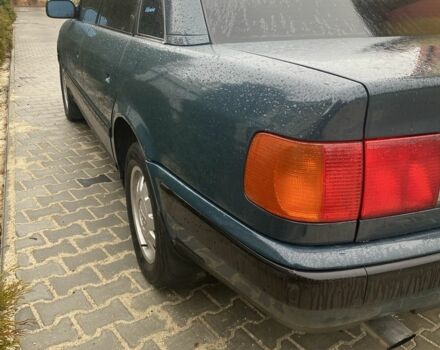 Зеленый Ауди 100, объемом двигателя 2.3 л и пробегом 388 тыс. км за 2200 $, фото 3 на Automoto.ua