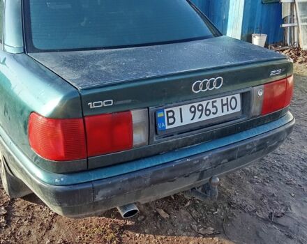 Зелений Ауді 100, об'ємом двигуна 2.3 л та пробігом 135 тис. км за 1300 $, фото 1 на Automoto.ua
