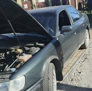 Зелений Ауді 100, об'ємом двигуна 2.31 л та пробігом 478 тис. км за 1800 $, фото 5 на Automoto.ua