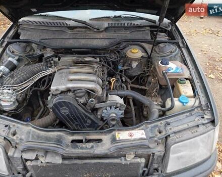 Зеленый Ауди 100, объемом двигателя 2 л и пробегом 200 тыс. км за 3500 $, фото 4 на Automoto.ua