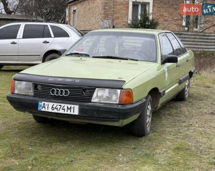 Зеленый Ауди 100, объемом двигателя 2.1 л и пробегом 280 тыс. км за 1400 $, фото 1 на Automoto.ua