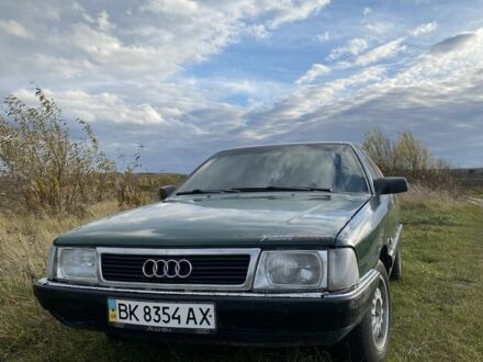 Ауді 100 1990 у Рівному на Automoto.ua Зелений Ауді 100, об'ємом двигуна 2 л та пробігом 446 тис. км за 2000 $, фото 1 на Automoto.ua