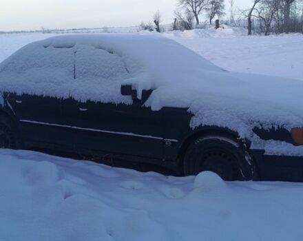 Зеленый Ауди 100, объемом двигателя 2 л и пробегом 300 тыс. км за 449 $, фото 1 на Automoto.ua