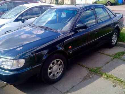 Зелений Ауді 100, об'ємом двигуна 2.6 л та пробігом 335 тис. км за 3500 $, фото 1 на Automoto.ua