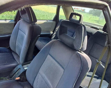 Чорний Ауді 200, об'ємом двигуна 2.23 л та пробігом 341 тис. км за 900 $, фото 8 на Automoto.ua