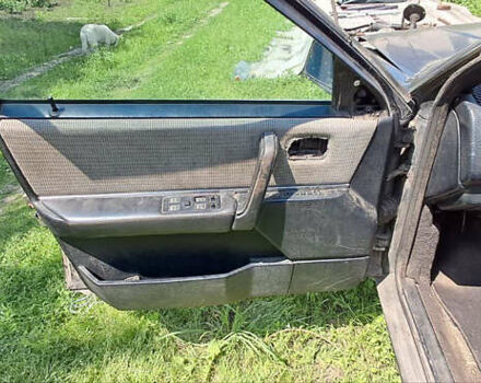 Чорний Ауді 200, об'ємом двигуна 2.23 л та пробігом 341 тис. км за 900 $, фото 6 на Automoto.ua