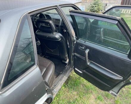 Серый Ауди 200, объемом двигателя 2.2 л и пробегом 300 тыс. км за 1000 $, фото 7 на Automoto.ua