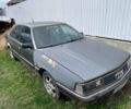 Серый Ауди 200, объемом двигателя 2.2 л и пробегом 300 тыс. км за 1000 $, фото 1 на Automoto.ua
