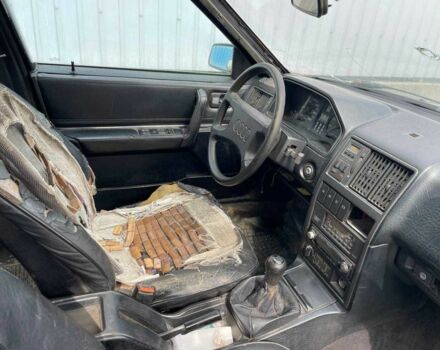 Серый Ауди 200, объемом двигателя 2.2 л и пробегом 300 тыс. км за 1000 $, фото 5 на Automoto.ua