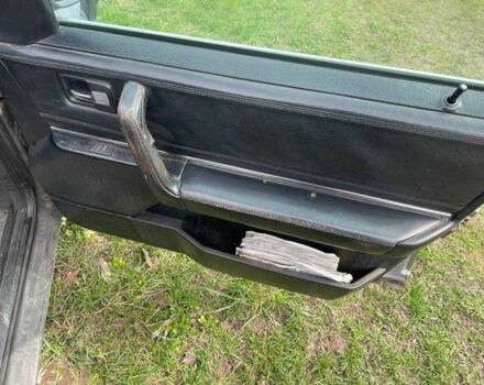 Серый Ауди 200, объемом двигателя 2.2 л и пробегом 300 тыс. км за 1000 $, фото 10 на Automoto.ua