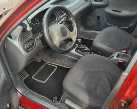 Красный Ауди 50, объемом двигателя 1.3 л и пробегом 112 тыс. км за 2000 $, фото 5 на Automoto.ua