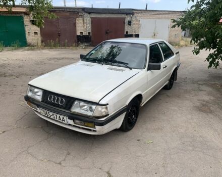 Белый Ауди 80, объемом двигателя 1.8 л и пробегом 282 тыс. км за 1750 $, фото 5 на Automoto.ua