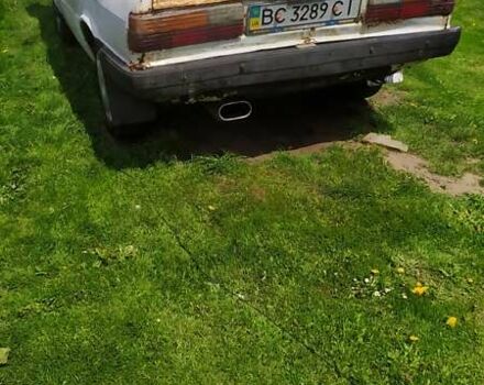 Белый Ауди 80, объемом двигателя 1.8 л и пробегом 259 тыс. км за 800 $, фото 1 на Automoto.ua