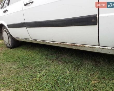 Белый Ауди 80, объемом двигателя 1.6 л и пробегом 524 тыс. км за 1100 $, фото 8 на Automoto.ua