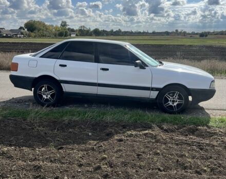 Белый Ауди 80, объемом двигателя 1.8 л и пробегом 186 тыс. км за 2650 $, фото 3 на Automoto.ua