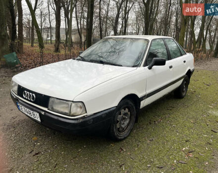 Белый Ауди 80, объемом двигателя 1.6 л и пробегом 300 тыс. км за 1100 $, фото 7 на Automoto.ua
