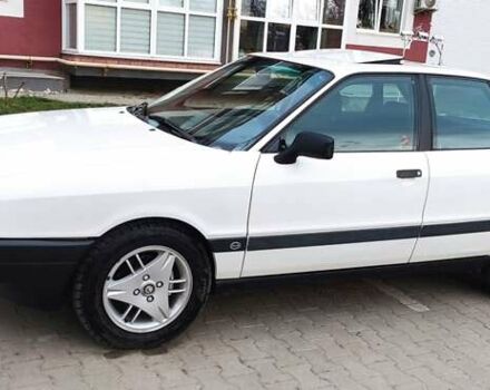 Белый Ауди 80, объемом двигателя 1.78 л и пробегом 180 тыс. км за 3000 $, фото 3 на Automoto.ua