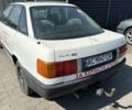 Белый Ауди 80, объемом двигателя 1.8 л и пробегом 100 тыс. км за 500 $, фото 1 на Automoto.ua
