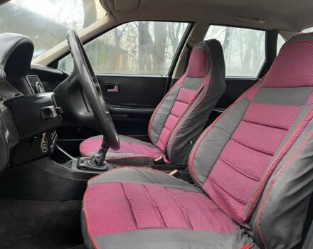 Белый Ауди 80, объемом двигателя 1.6 л и пробегом 300 тыс. км за 1100 $, фото 10 на Automoto.ua