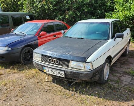 Білий Ауді 80, об'ємом двигуна 1.8 л та пробігом 400 тис. км за 900 $, фото 2 на Automoto.ua