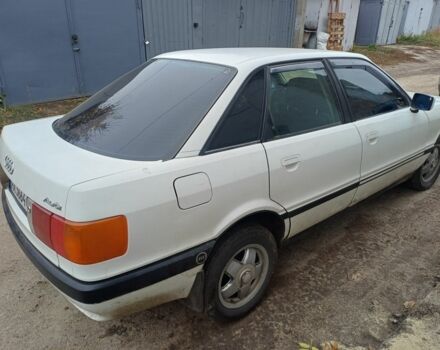 Білий Ауді 80, об'ємом двигуна 1.8 л та пробігом 300 тис. км за 1000 $, фото 4 на Automoto.ua