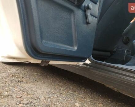 Белый Ауди 80, объемом двигателя 1.78 л и пробегом 180 тыс. км за 3000 $, фото 20 на Automoto.ua