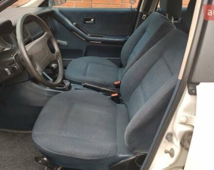 Белый Ауди 80, объемом двигателя 1.78 л и пробегом 180 тыс. км за 3000 $, фото 26 на Automoto.ua