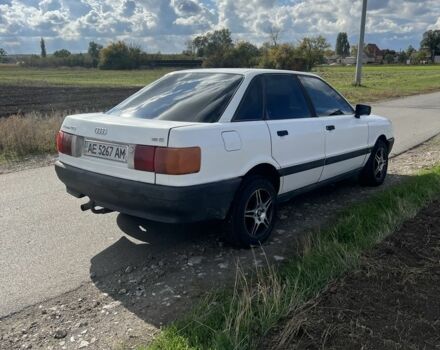 Белый Ауди 80, объемом двигателя 1.8 л и пробегом 186 тыс. км за 2650 $, фото 4 на Automoto.ua