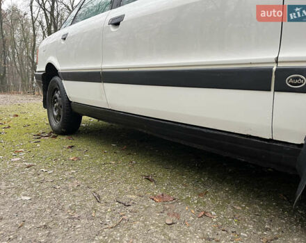 Белый Ауди 80, объемом двигателя 1.6 л и пробегом 300 тыс. км за 1100 $, фото 16 на Automoto.ua