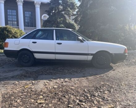 Белый Ауди 80, объемом двигателя 1.8 л и пробегом 325 тыс. км за 1400 $, фото 1 на Automoto.ua