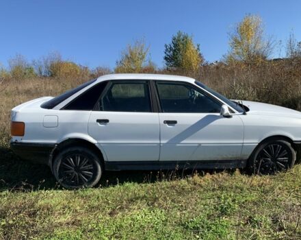 Білий Ауді 80, об'ємом двигуна 1.8 л та пробігом 270 тис. км за 1000 $, фото 4 на Automoto.ua