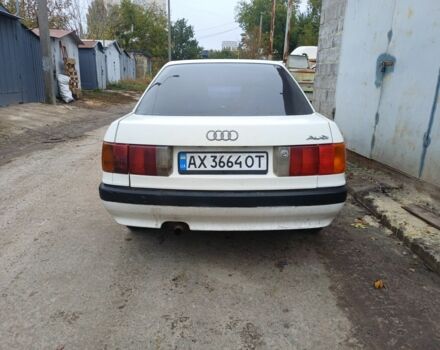 Білий Ауді 80, об'ємом двигуна 1.8 л та пробігом 300 тис. км за 1000 $, фото 3 на Automoto.ua