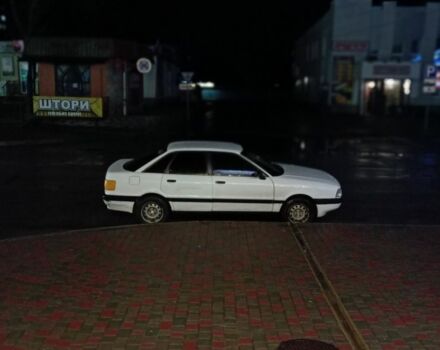 Білий Ауді 80, об'ємом двигуна 2 л та пробігом 300 тис. км за 1500 $, фото 1 на Automoto.ua