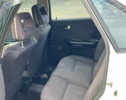 Білий Ауді 80, об'ємом двигуна 1.8 л та пробігом 300 тис. км за 1750 $, фото 11 на Automoto.ua